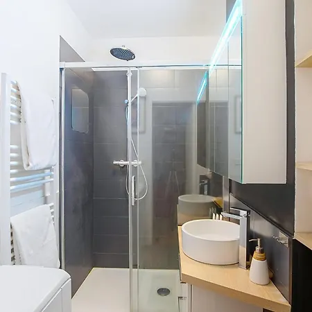 Guestready - Spacieux-vue Sur La Tour Eiffel 아파트 파리